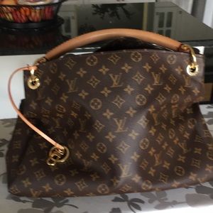 LV Artsy MM MNG